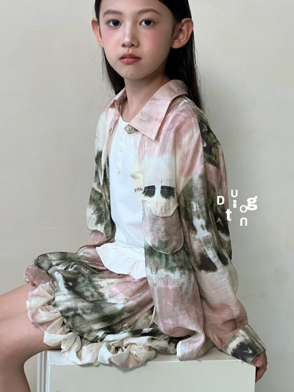 Children’s clothing 180