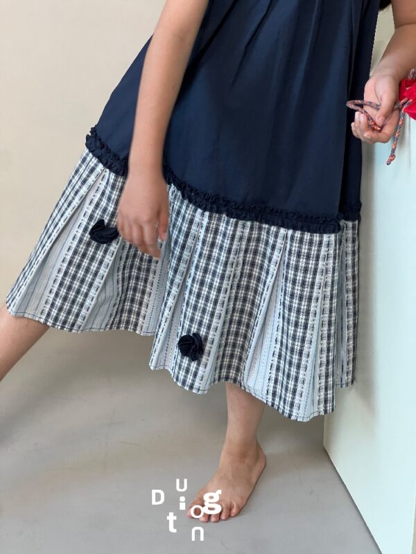 Children’s clothing 170