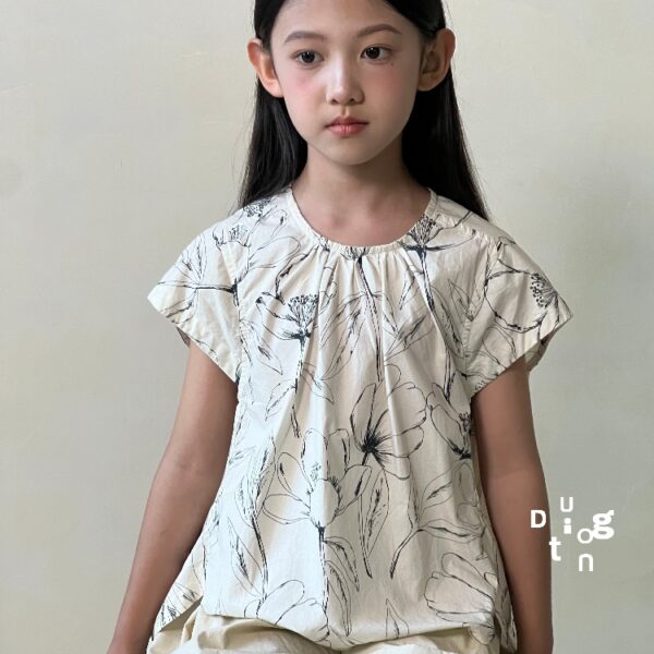 Children’s clothing 190