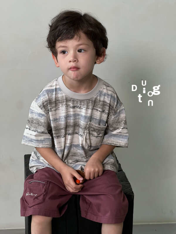 Children's clothing for boys, suitable for young and middle - aged children