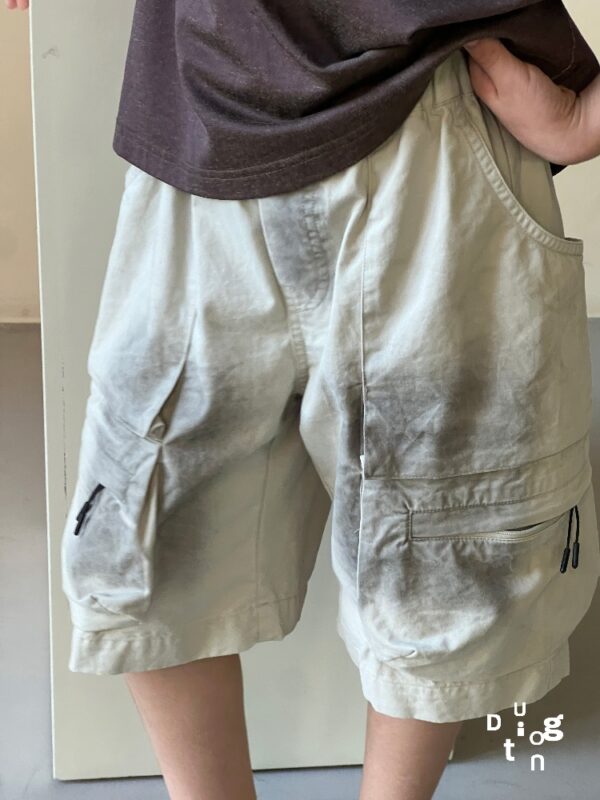 Children’s clothing 186