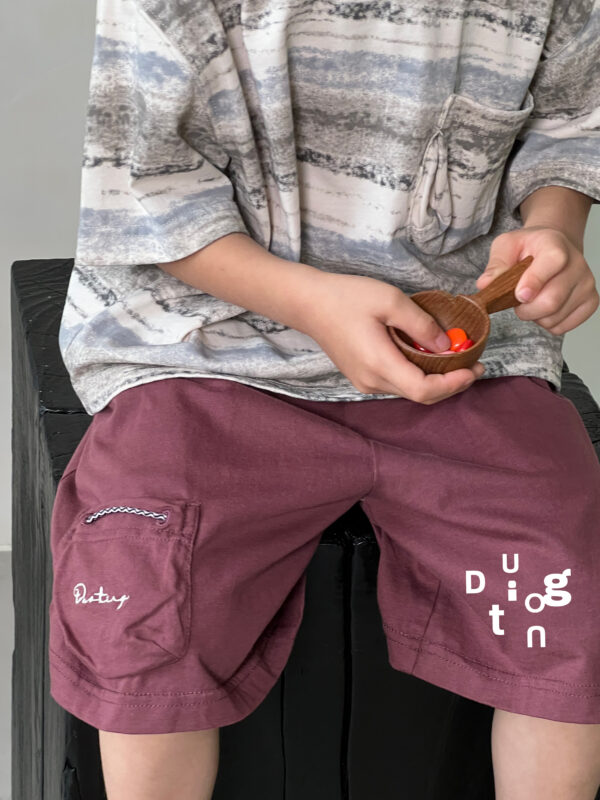 Children's clothing for boys, suitable for young and middle - aged children
