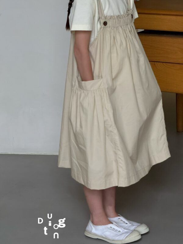 Children’s clothing 41