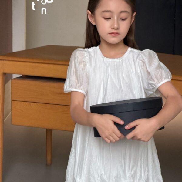 Children’s clothing 42