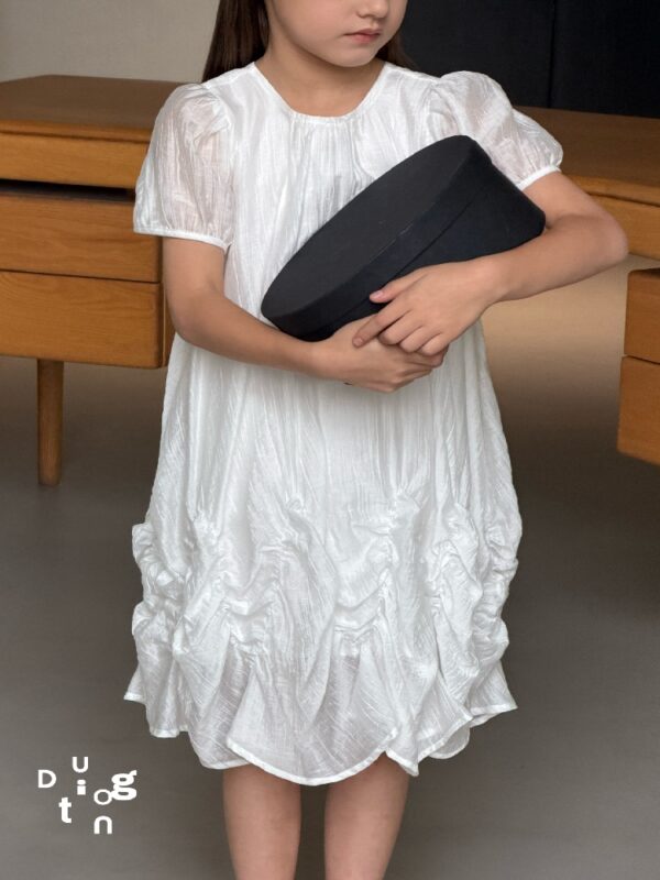 Children’s clothing 42