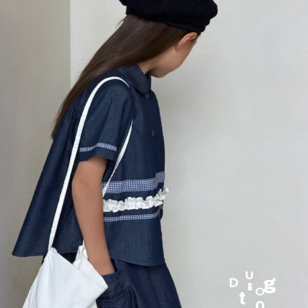 Children’s clothing 43