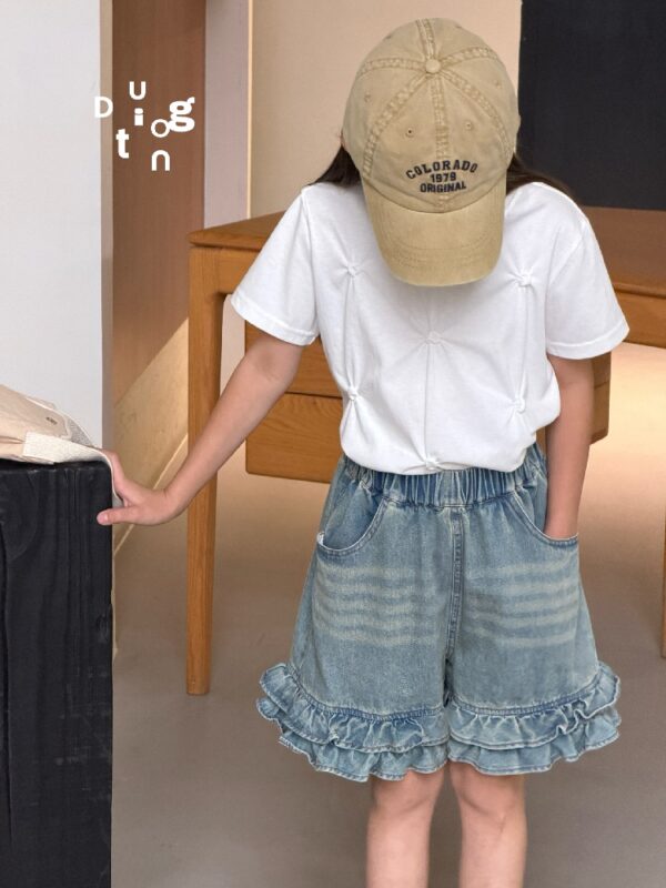 Children’s clothing 46