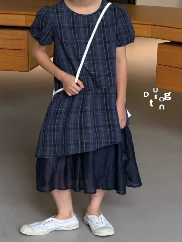 Children’s clothing 47