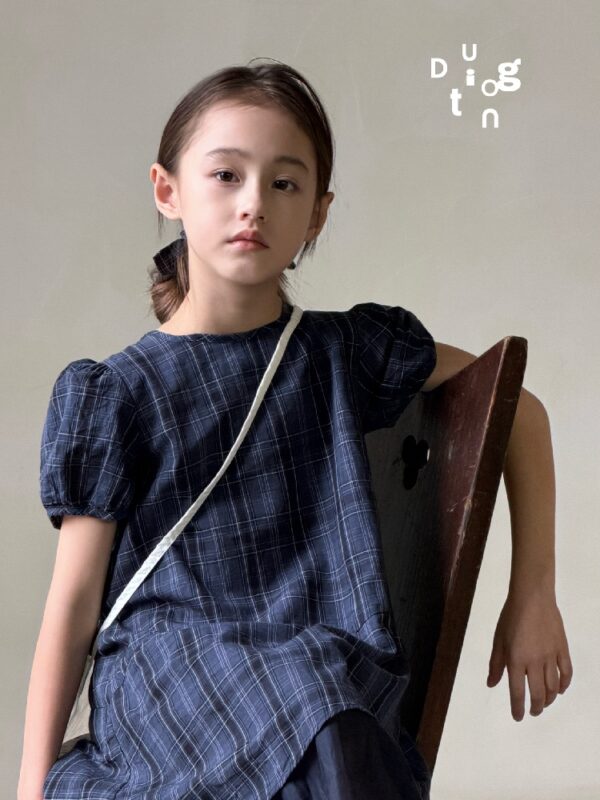 Children’s clothing 47