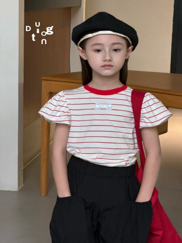 Children’s clothing 50