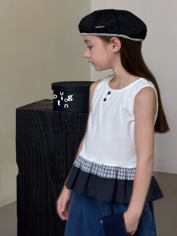 Children’s clothing 58