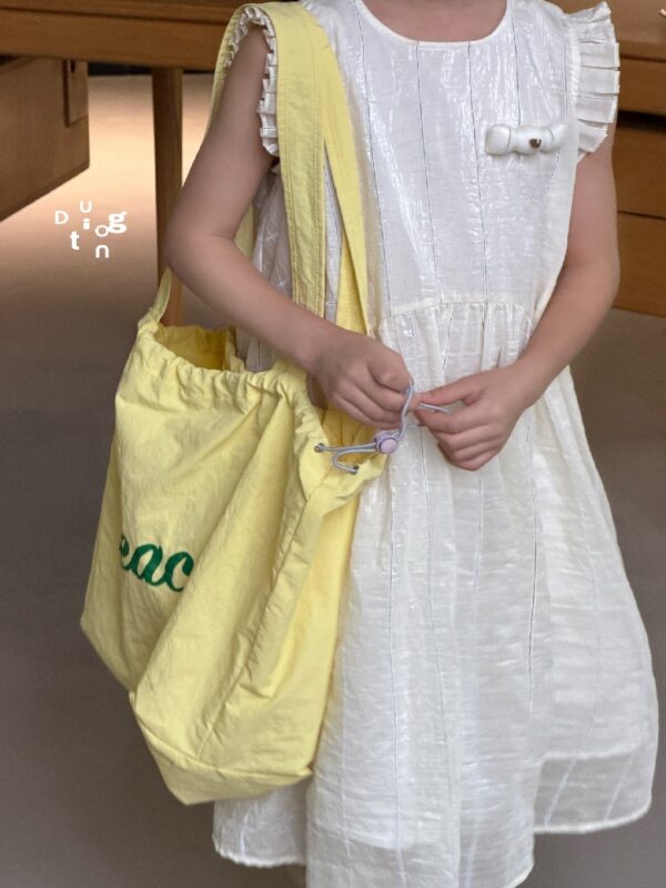 Children’s clothing 60