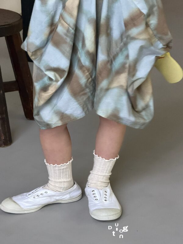 Children’s clothing 62