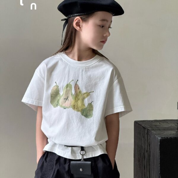 Children’s clothing 92