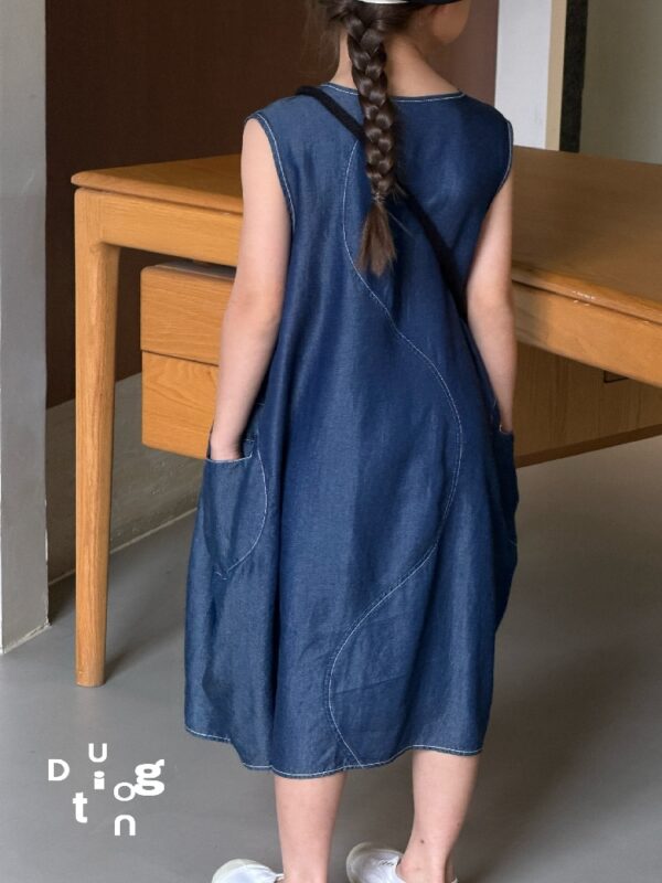 Children’s clothing 66