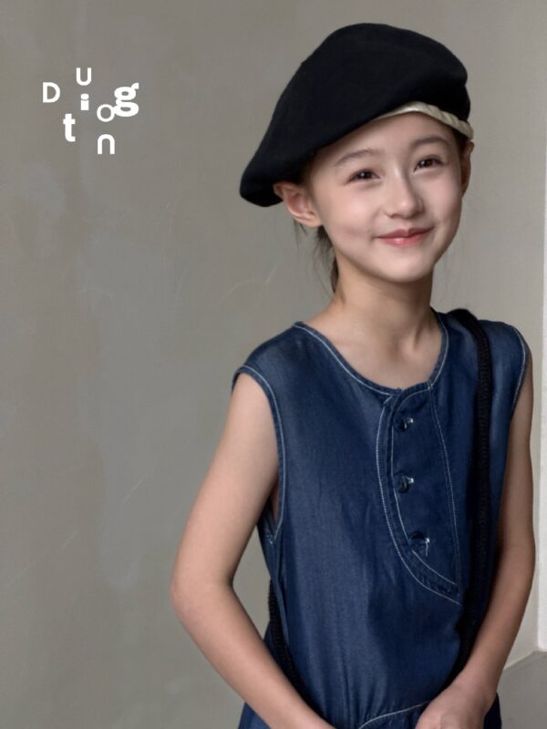 Children’s clothing 66