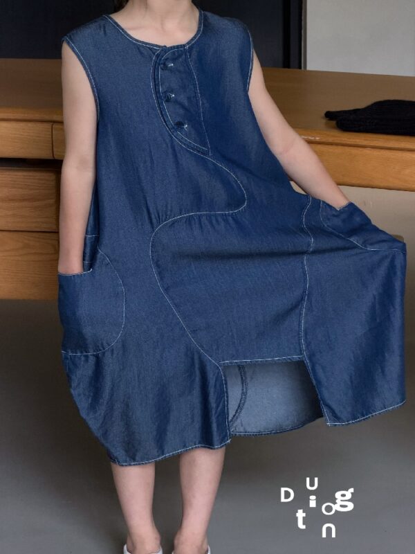 Children’s clothing 66