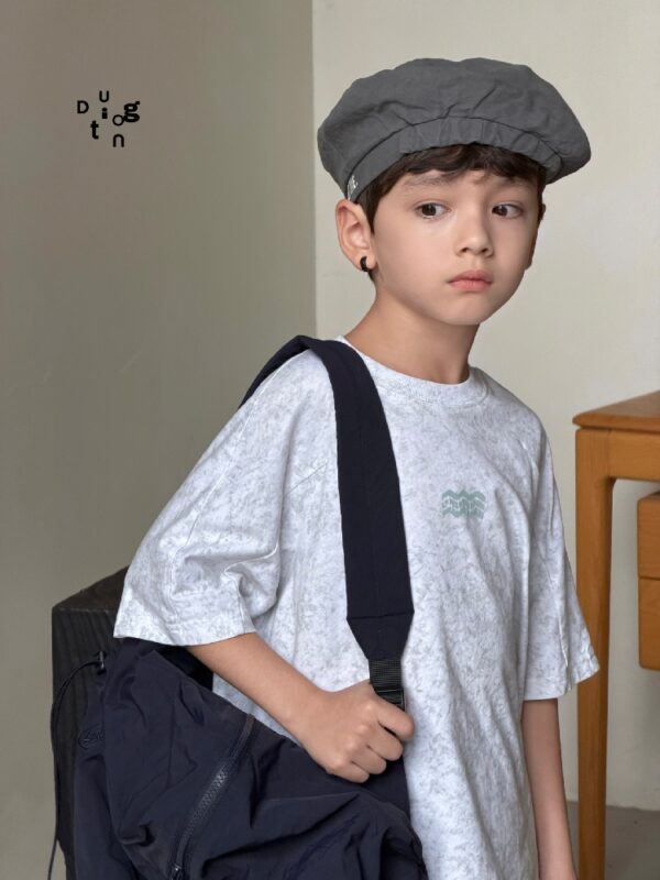 Children’s clothing 150