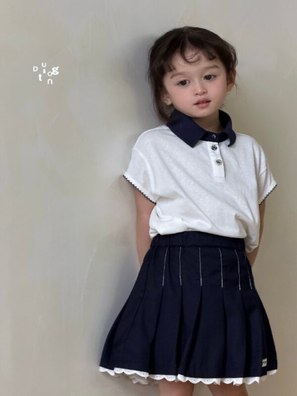 Children’s clothing 40