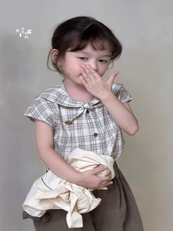 Children’s clothing 39