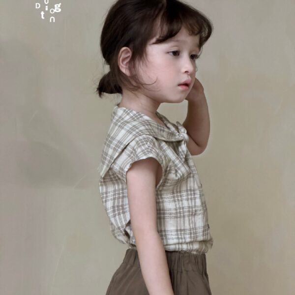 Children’s clothing 39