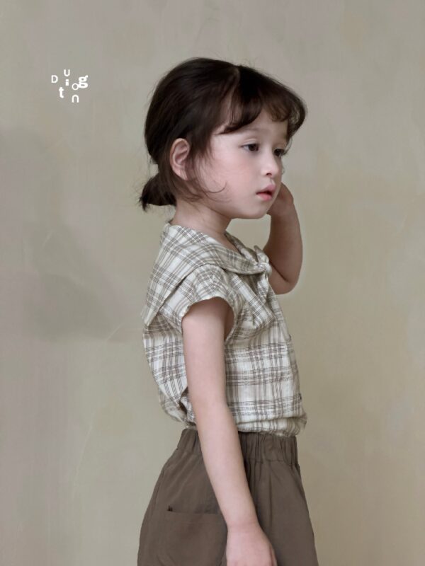 Children’s clothing 39