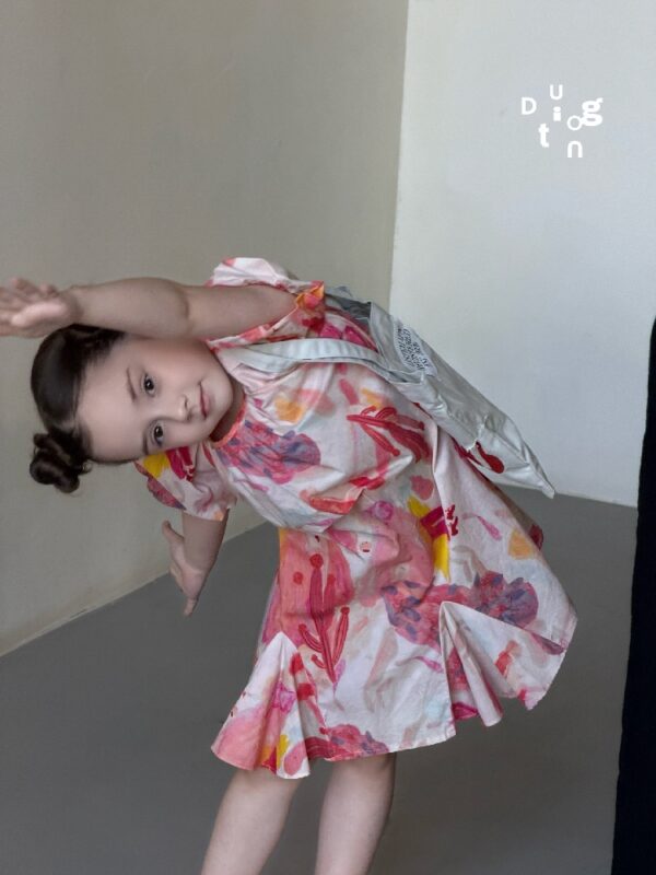 Children’s clothing 130