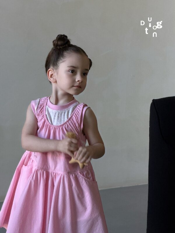 Children’s clothing 120