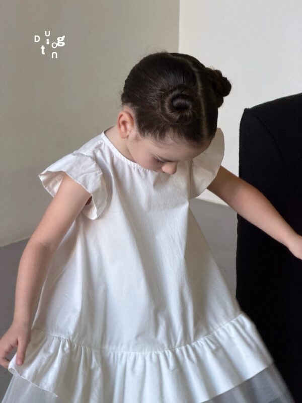 Children’s clothing 98