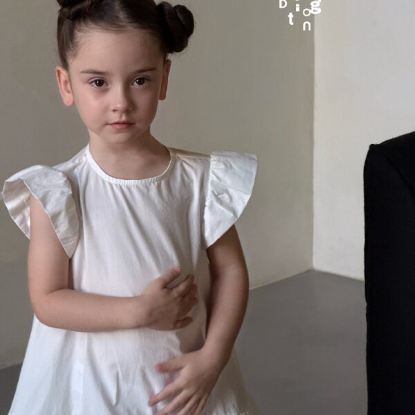 Children’s clothing 98