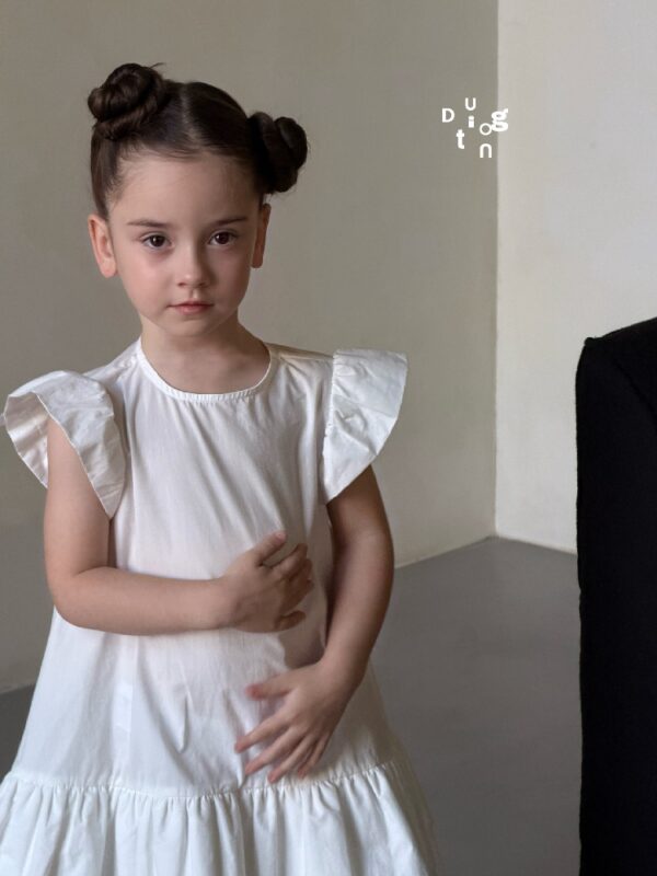 Children’s clothing 98