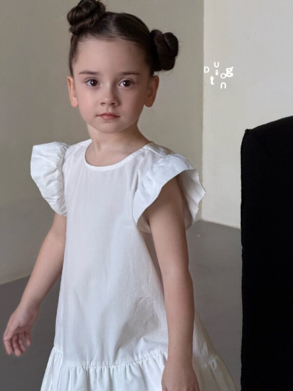 Children’s clothing 98