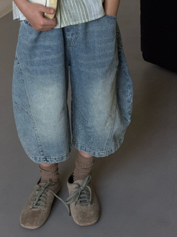 Children’s clothing 86