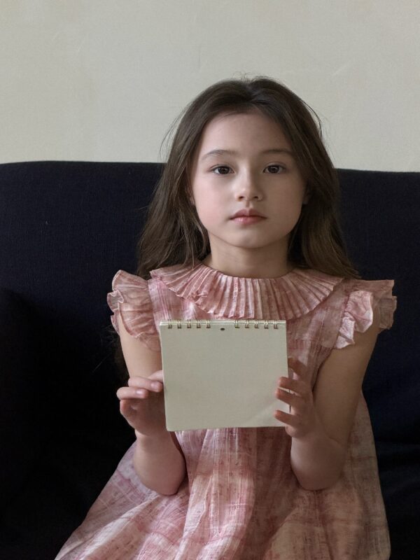 Children’s clothing 80