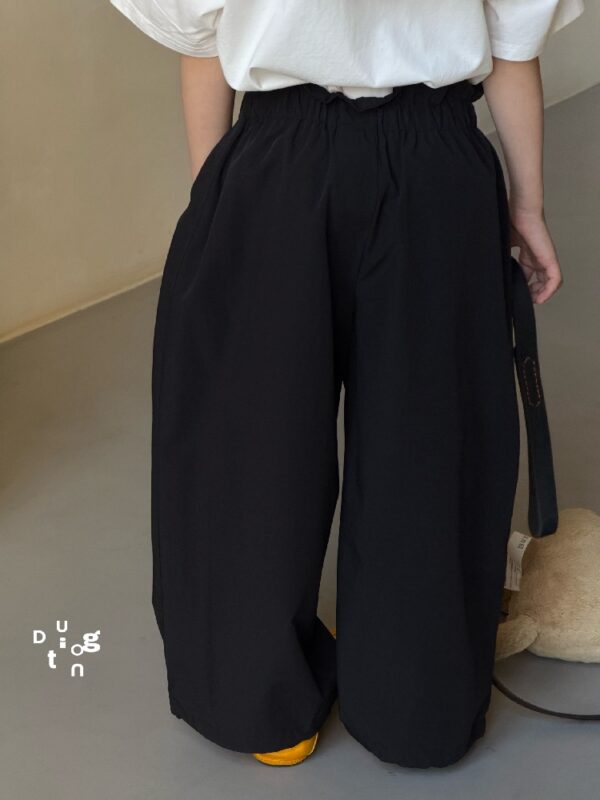 Children’s clothing 78