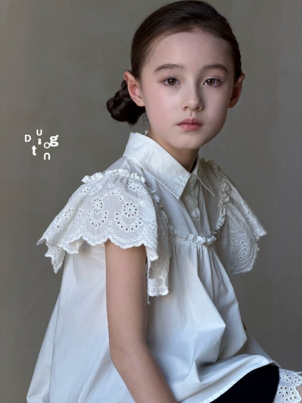 Children’s clothing 68