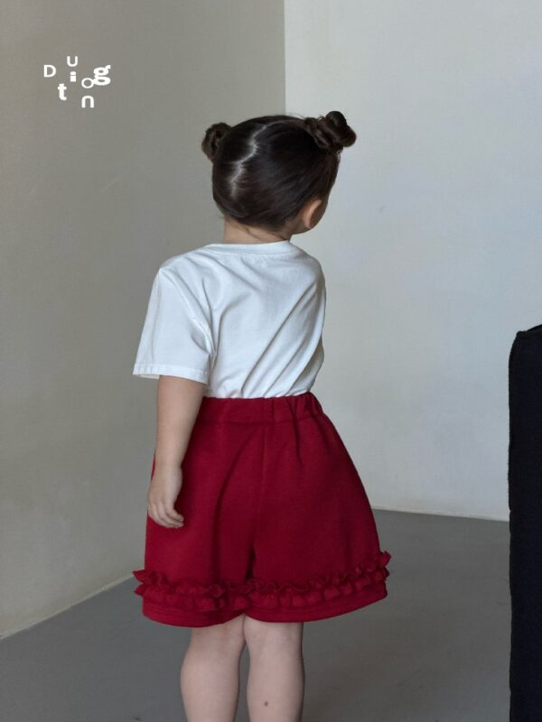 Children’s clothing 140