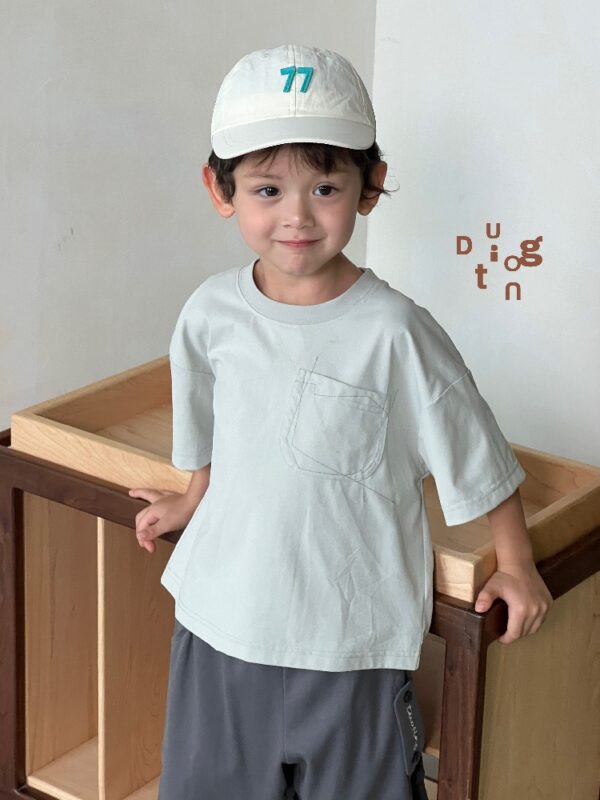 Children’s clothing 7