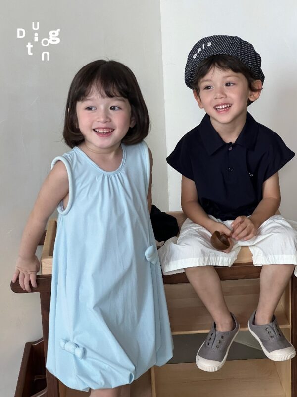 Children’s clothing 27