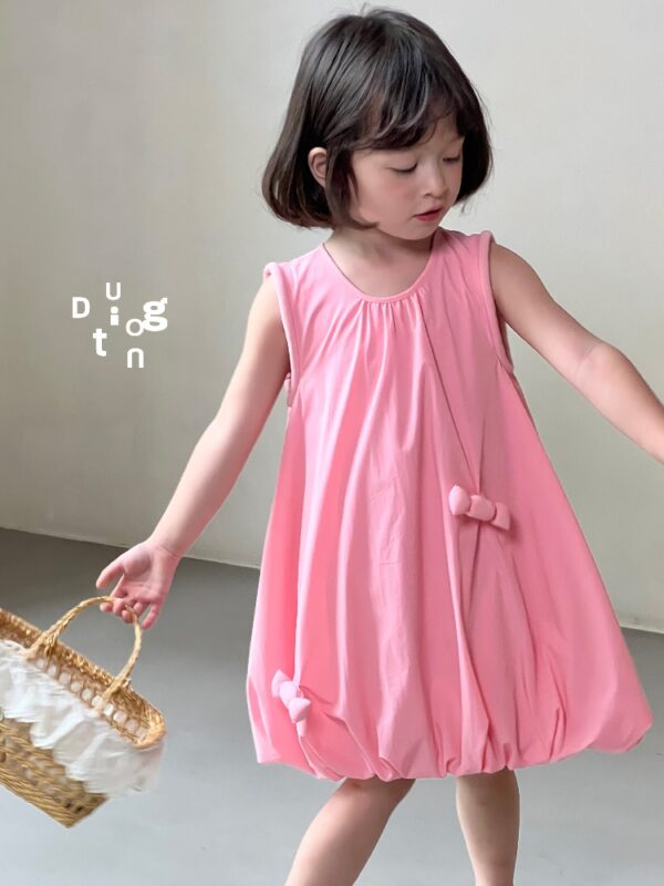 Children’s clothing 30