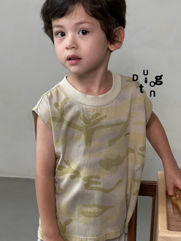 Children’s clothing 8