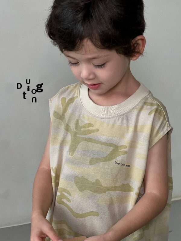 Children’s clothing 8