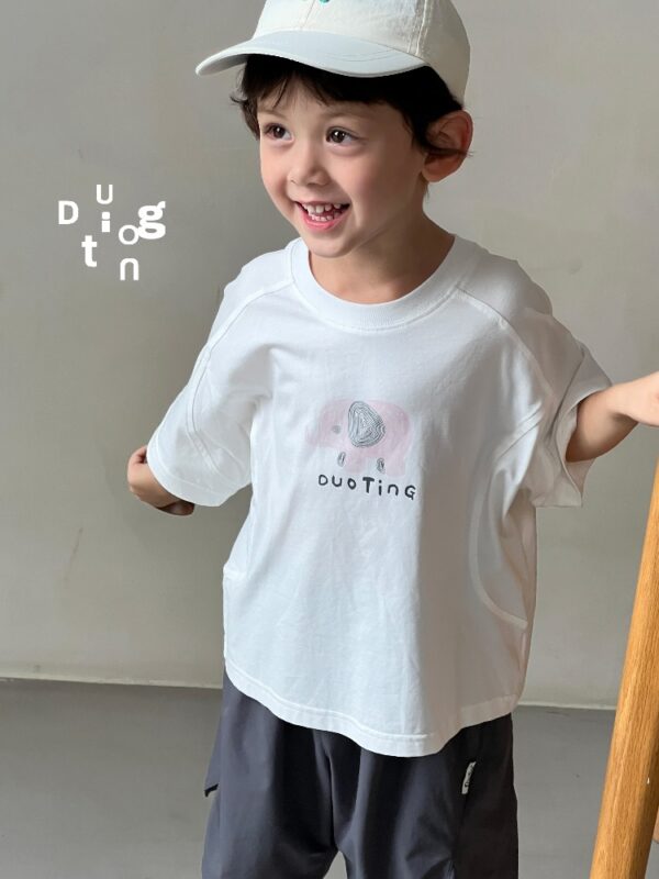 Children’s clothing 20