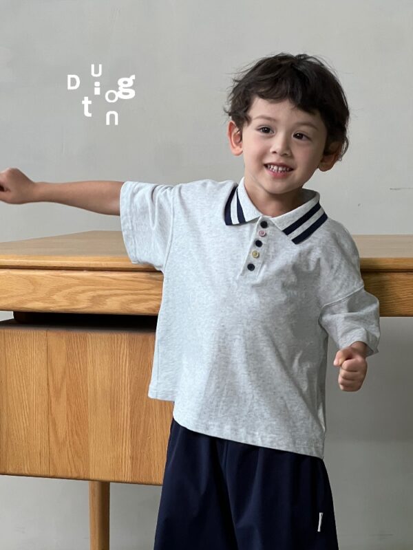 Children’s clothing 13