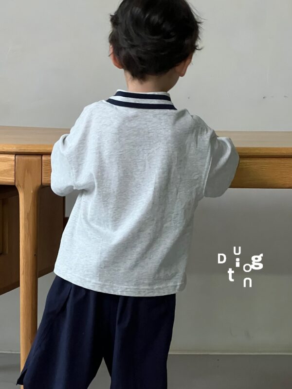 Children’s clothing 13